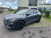 AUDI Q2 2.0 TFSI quattro AUDI Q2 2.0 TFSI quattro